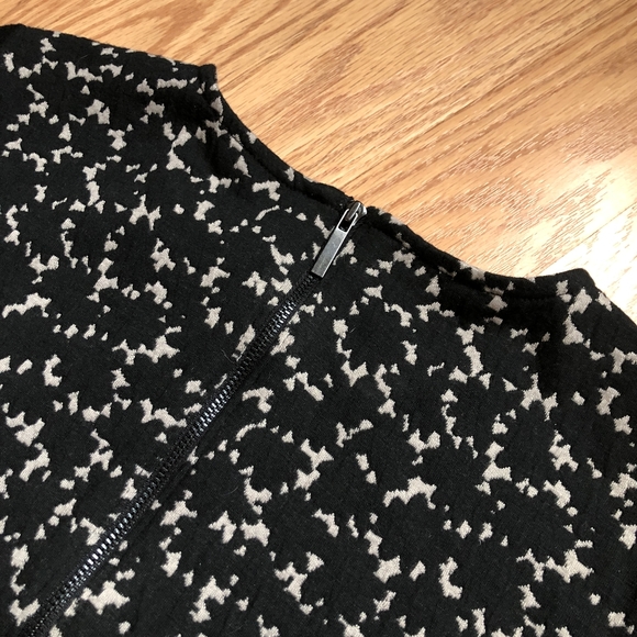 NWT LOFT Ponte Fit & Flare Maple Leaf Dress - Picture 8 of 9